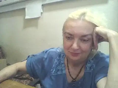 Snapshot of Meri798 chatting on 16, 9, 2025 Meri798 online show from 16, 9, 2025