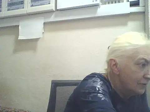 Snapshot of Meri798 chatting on 3, 10, 2025 Meri798 online show from 3, 10, 2025