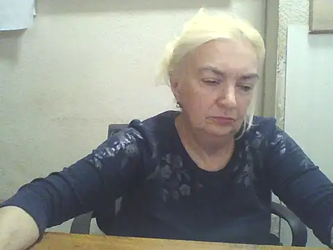 Snapshot of Meri798 chatting on 13, 10, 2025 Meri798 online show from 13, 10, 2025