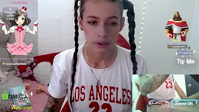 Snapshot of sweetlittlelisa chatting on 23, 1, 2025 sweetlittlelisa online show from 23, 1, 2025