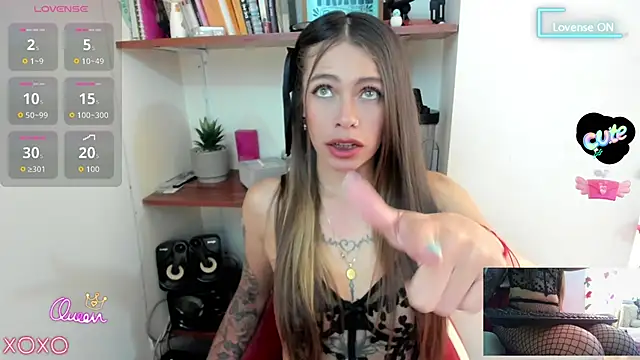 sweetlittlelisa online show from 30, 4, 2026