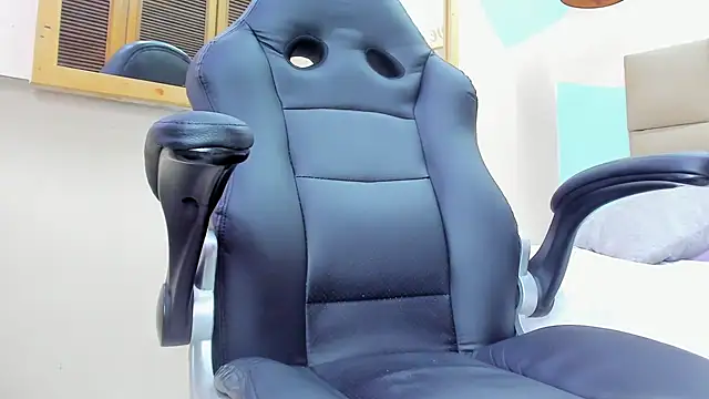 Snapshot of lalytulu99 chatting on 1, 2, 2025 lalytulu99 online show from 1, 2, 2025