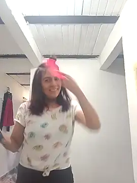 Snapshot of Dakary_hot chatting on 9, 2, 2026 Dakary hot online show from 9, 2, 2026