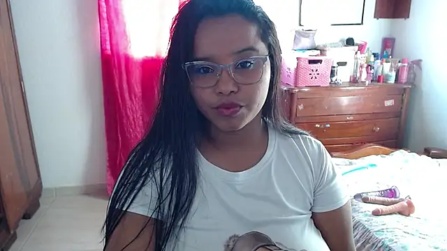 Snapshot of AINARA__STONE chatting on 29, 12, 2024 AINARA STONE online show from 29, 12, 2024