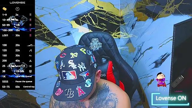 Kevin22 222 online show from 18, 11, 2025