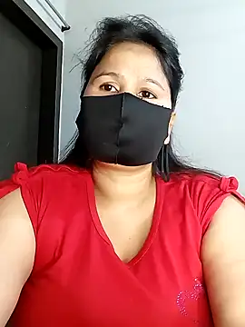 Snapshot of Tishani chatting on 20, 12, 2024 Tishani online show from 20, 12, 2024