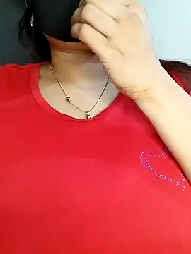Snapshot of Tishani chatting on 27, 12, 2024 Tishani online show from 27, 12, 2024
