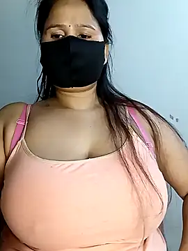 Snapshot of Tishani chatting on 7, 1, 2025 Tishani online show from 7, 1, 2025