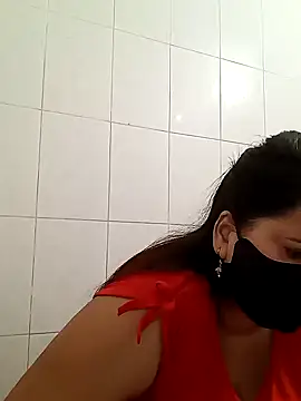 Snapshot of Tishani chatting on 20, 1, 2025 Tishani online show from 20, 1, 2025