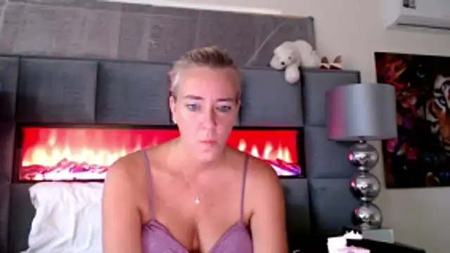 Wendysexyx online show from 18, 5, 2026
