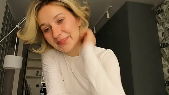 Lilith lutherlow online show from 10, 1, 2026