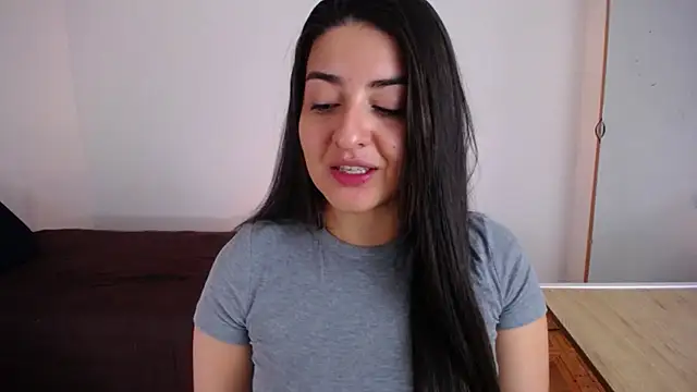 Snapshot of moritalatina chatting on 8, 3, 2026 moritalatina online show from 8, 3, 2026