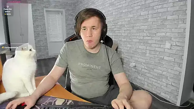 iliaskrislove online show from 13, 2, 2025