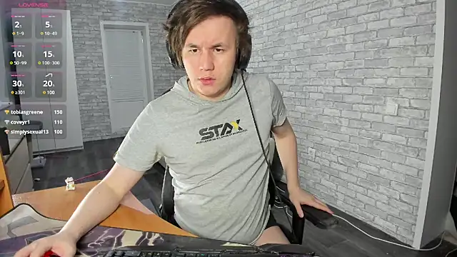 iliaskrislove online show from 18, 2, 2025
