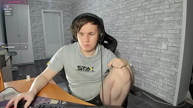 iliaskrislove online show from 19, 2, 2025