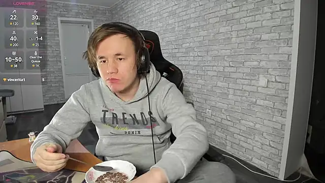iliaskrislove online show from 22, 2, 2025