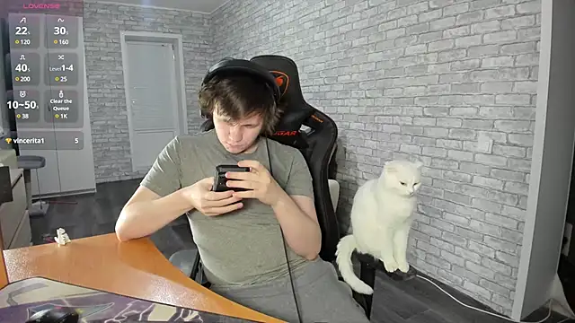 iliaskrislove online show from 24, 2, 2025