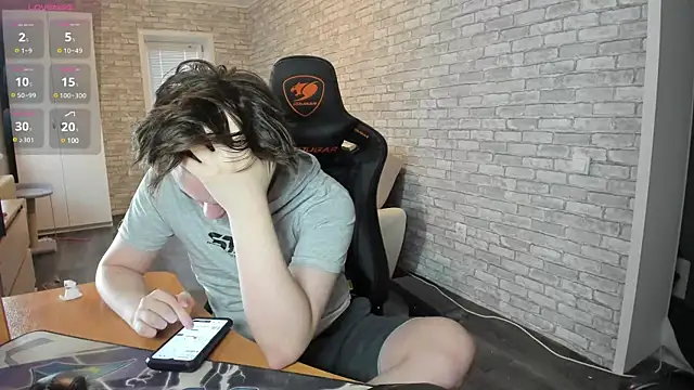 iliaskrislove online show from 28, 2, 2025