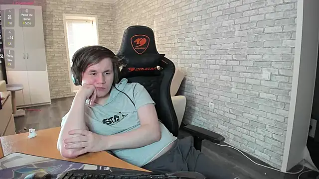 iliaskrislove online show from 28, 2, 2025