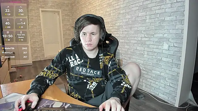 iliaskrislove online show from 5, 3, 2025