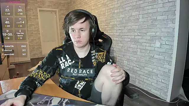 iliaskrislove online show from 7, 3, 2025