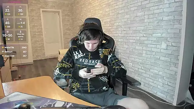 iliaskrislove online show from 8, 3, 2025