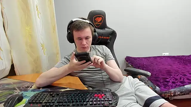 iliaskrislove online show from 14, 12, 2025