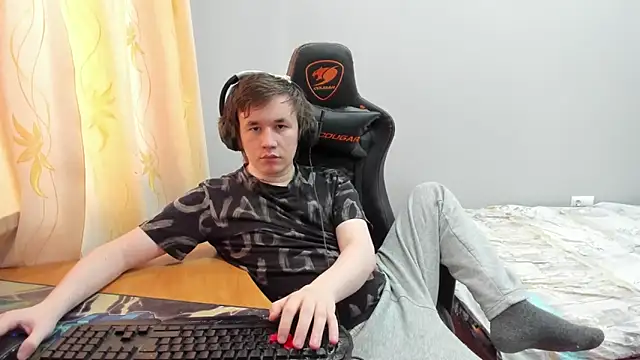 iliaskrislove online show from 17, 3, 2026