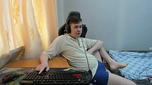 iliaskrislove online show from 5, 5, 2026