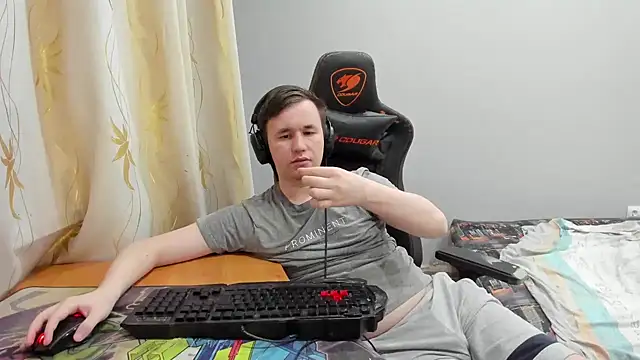 iliaskrislove online show from 20, 6, 2026