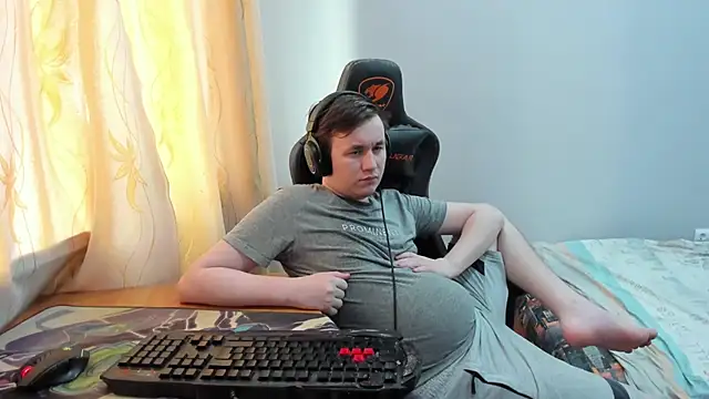iliaskrislove online show from 22, 6, 2026