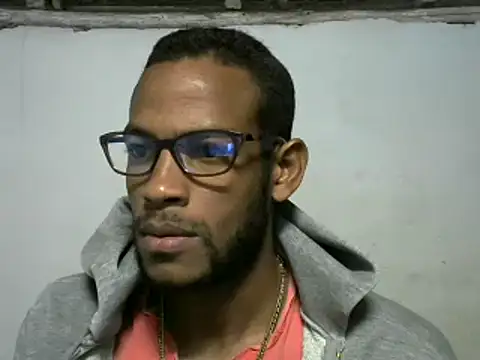 Snapshot of michel_sc chatting on 12, 1, 2025 michel sc online show from 12, 1, 2025