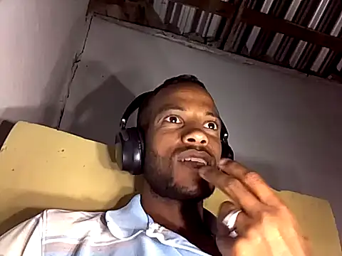 Snapshot of michel_sc chatting on 14, 4, 2026 michel sc online show from 14, 4, 2026