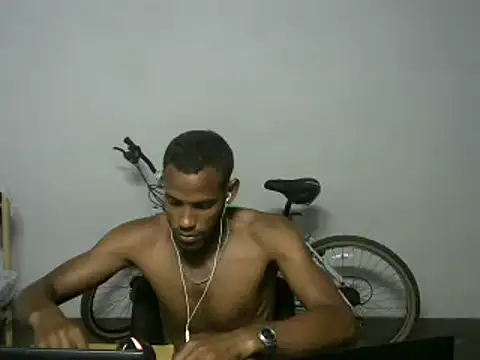 Snapshot of michel_sc chatting on 8, 5, 2026 michel sc online show from 8, 5, 2026