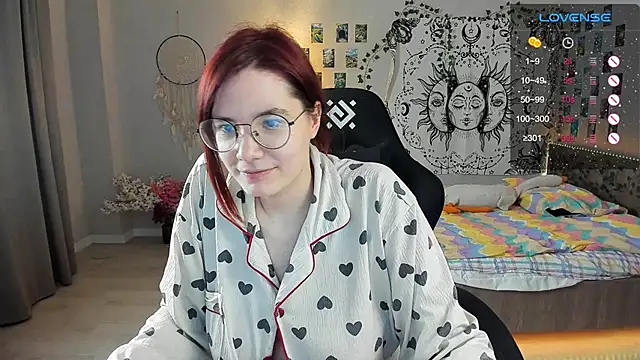 callmekatesmith online show from 2, 2, 2025