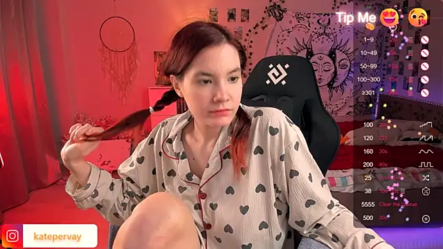 callmekatesmith online show from 28, 2, 2025