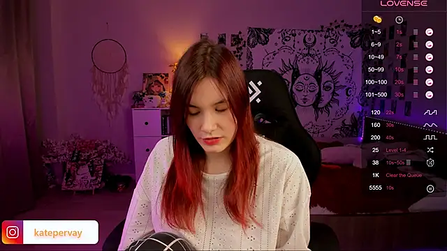 Snapshot of callmekatesmith chatting on 23, 10, 2025 callmekatesmith online show from 23, 10, 2025