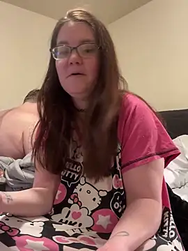 Snapshot of FreakNastyLacie chatting on 5, 3, 2025 FreakNastyLacie online show from 5, 3, 2025