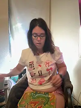 Snapshot of FreakNastyLacie chatting on 5, 10, 2025 FreakNastyLacie online show from 5, 10, 2025