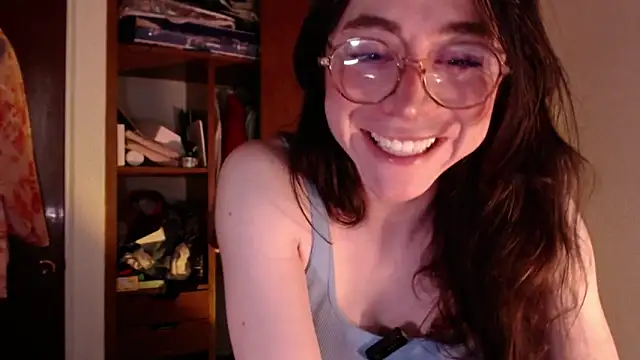 emily pearl  online show from 10, 10, 2025