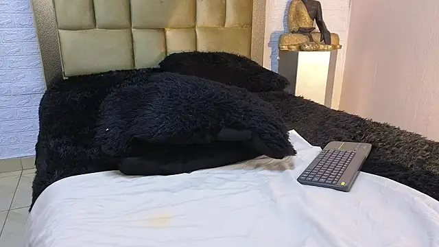 ximenawilliamss online show from 23, 5, 2026