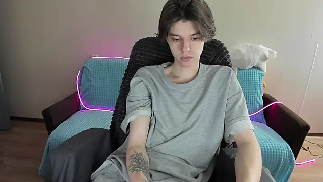 Snapshot of Liam_sexy1 chatting on 1, 2, 2025 Liam sexy1 online show from 1, 2, 2025