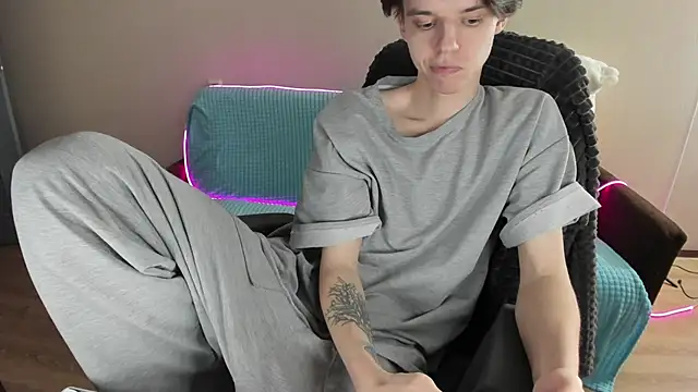 Snapshot of Liam_sexy1 chatting on 1, 2, 2025 Liam sexy1 online show from 1, 2, 2025