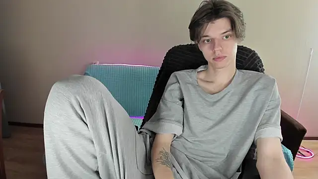 Snapshot of Liam_sexy1 chatting on 6, 2, 2025 Liam sexy1 online show from 6, 2, 2025