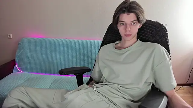 Snapshot of Liam_sexy1 chatting on 13, 2, 2025 Liam sexy1 online show from 13, 2, 2025