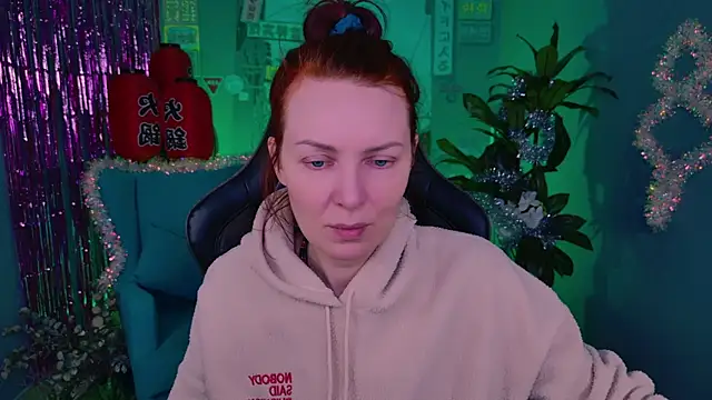 VandaRossi online show from 14, 12, 2025