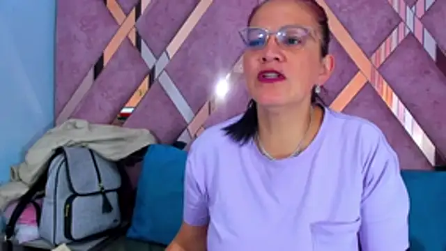 Mulan sexy01 online show from 14, 1, 2026