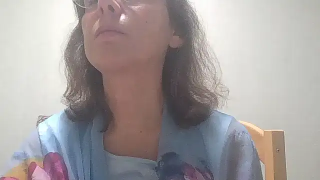 Snapshot of HollyJewel chatting on 29, 9, 2025 HollyJewel online show from 29, 9, 2025