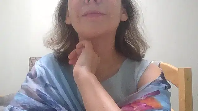 Snapshot of HollyJewel chatting on 1, 12, 2025 HollyJewel online show from 1, 12, 2025