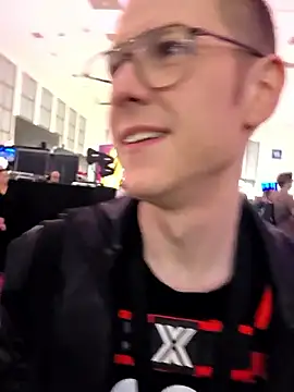 Snapshot of Fuc71 chatting on 27, 9, 2025 Fuc71 online show from 27, 9, 2025